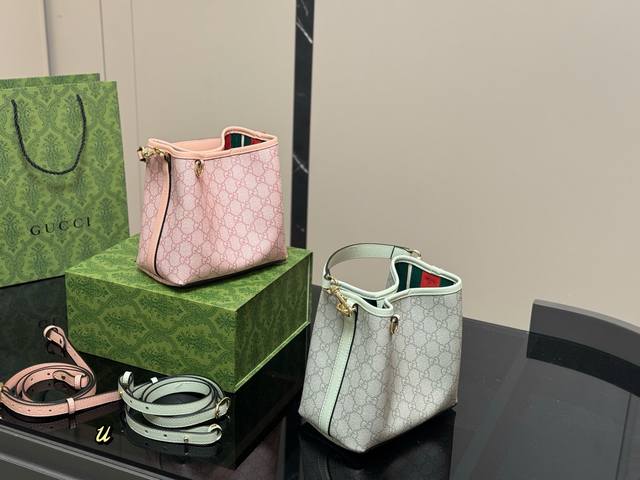 With Folding Box Size 18*17Cm Gucci Street Bucket Bag I Won