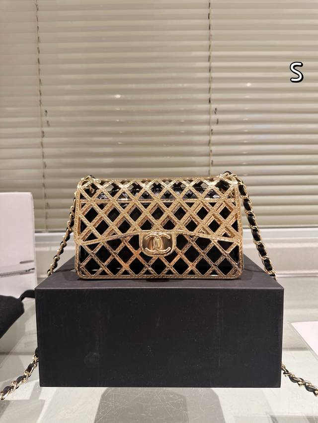 chanel Chanel 21Ss Metal Cf Hollow Bag Built-In Black Lambskin Liner Glitteri