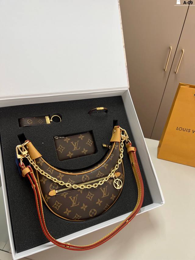 lv Moon Box Set Glasses + Pendant + Bracelet A-09 Size 21 11 Folding Box
