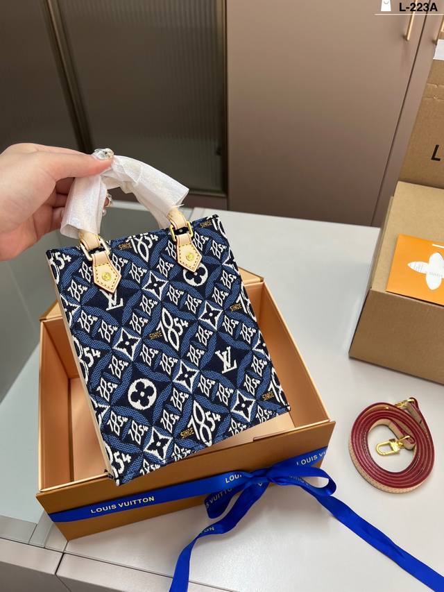 Original Lv Mini Sheet Music Bag This Year's Vertical Mini Shopping Bag Is Too P