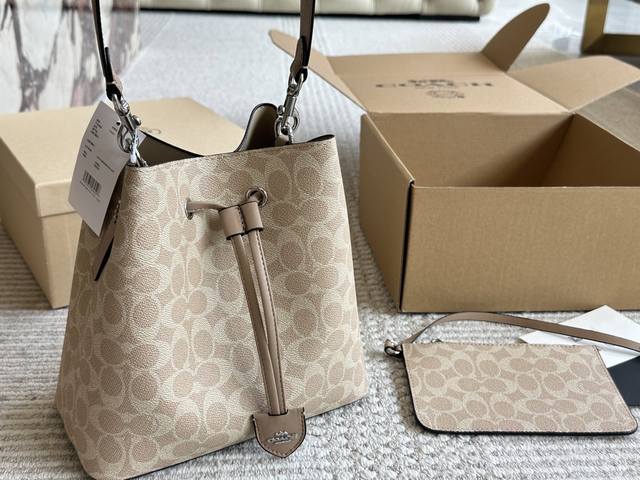 coach New Bucket Is Very Touching Recommended Reason 444 V Two Shoulder Strap
