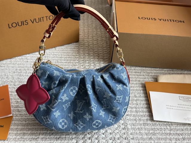 With Box Size 22 15Cm This Year's Denim Is Out Again L Denim Underarm Bag I Can'