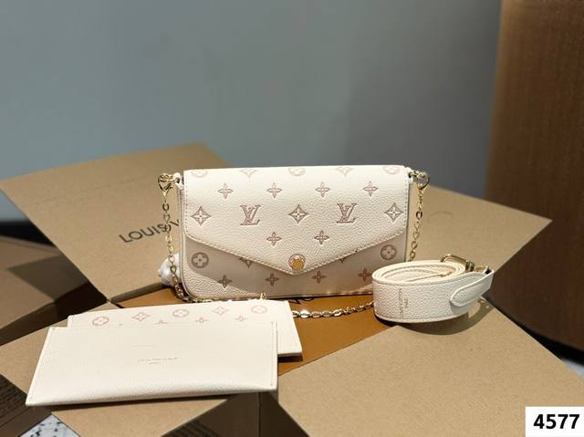 Gift Box Size 21*13Cm High Version With Packaging L Three-In-One Leather Model E