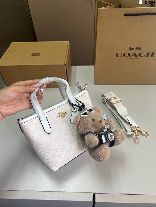 coach Such A Cute City Small Tote Bag Coach's New Product In September Is A S