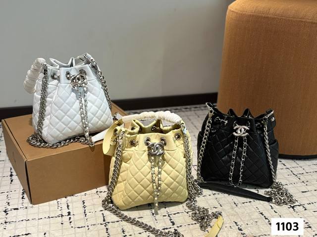 Chanel Drawstring Bucket Bag Unlock Fashion Charm Can Be Salty Or Sweet The Most