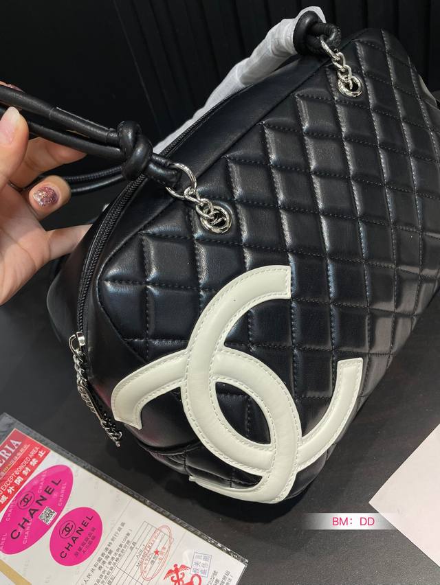 With Box Chanel Vintage Bowling Bag Chanel Vintage Bowling Bag Jennie Same Style