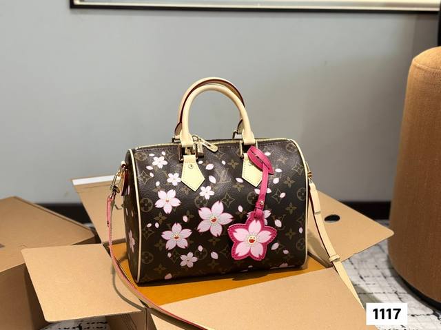 With Airplane Box Folding Box Lv Pillow Lv Louis Vuitton Women's Shoulder Bag Mu