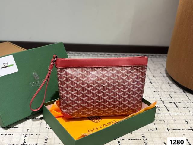 With Box Goyard Handbags Are Perfect For Boys And Girls To Wear. Very Easy To Ma