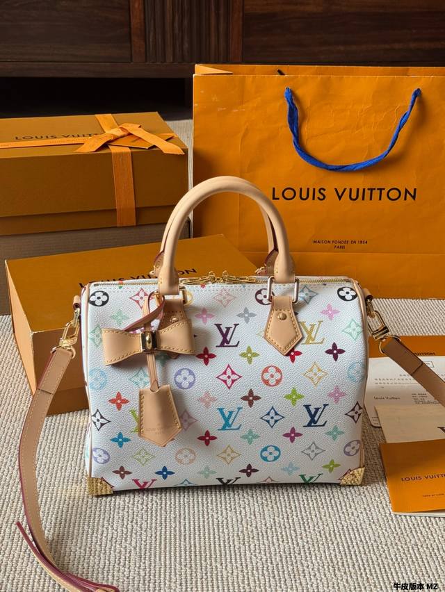 Cowhide Version Lv Speedy Pillow Bag This Retiro Handbag Is Made Of The Iconic L