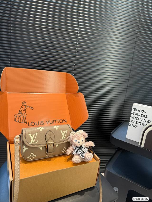 With Airplane Box Folding Box Mini Lv Baguette Bag Simple And Comfortable To Wea