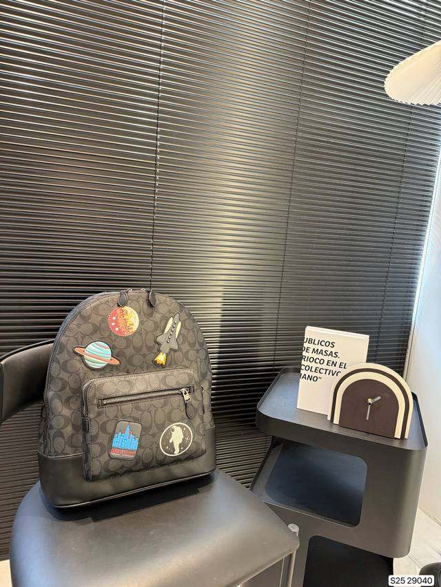 Coach Backpack This Stylish And Functional Backpack Is The Most Suitable For Urb