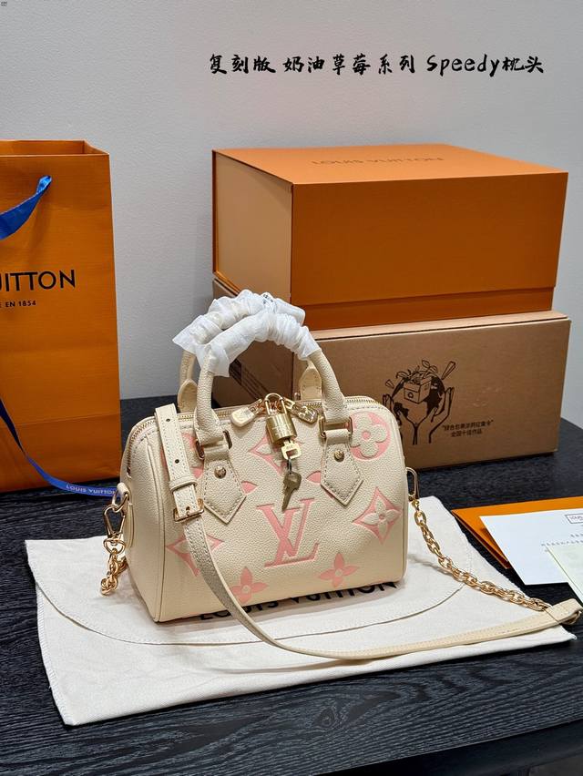 Full Gift Box Size 20.14Cm Lv Speedy20 Pillow Bag Cream Strawberry Series Little