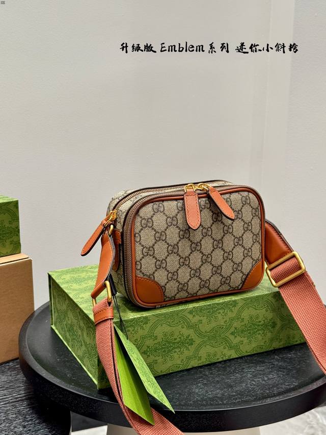 Gift Box Packaging Gucci Emblem Men's Mini Camera Bag Messenger Bag Small Square