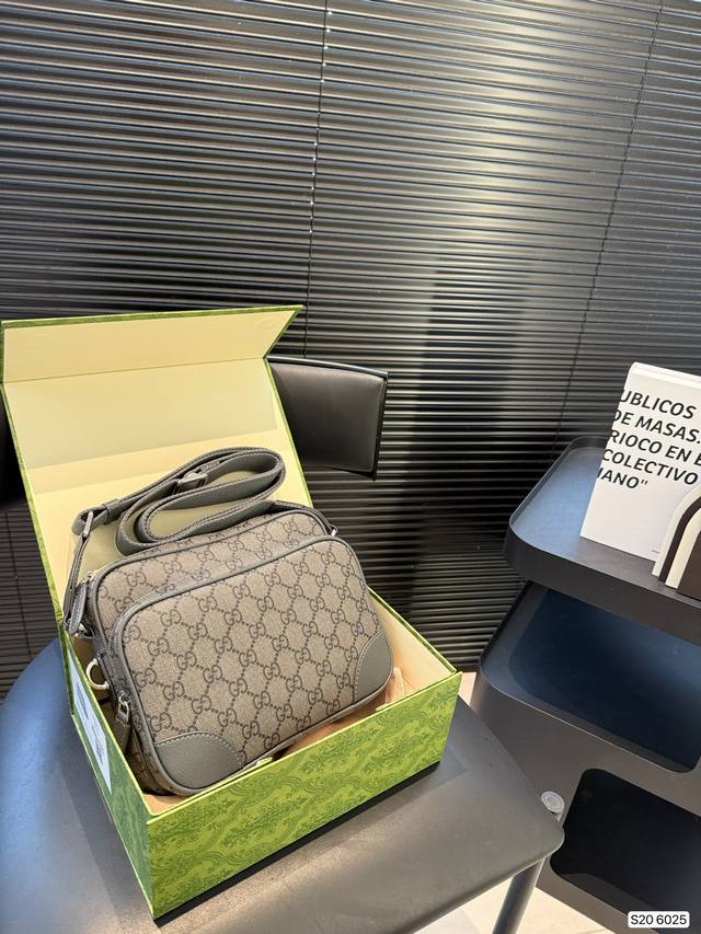 With Folding Box Lv Men's Messenger Men's Bag Sharing 0Louisvuitton Shoulder Bag