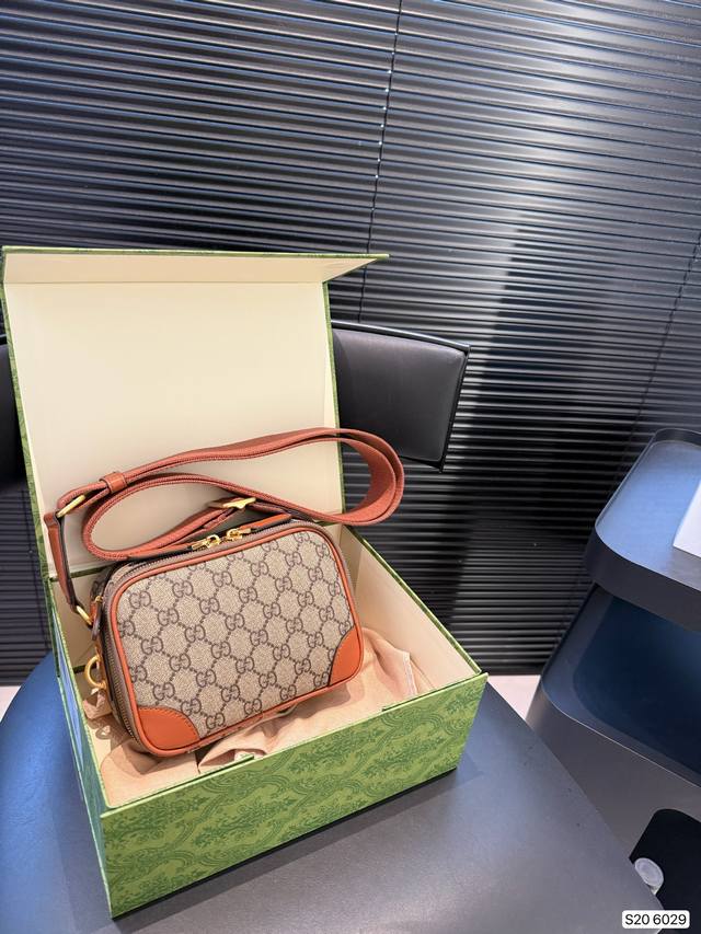 lv Men's Messenger Men's Bag Sharing 0Louisvuitton Shoulder Bag Louisvuitton