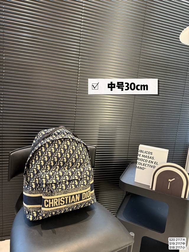 Large Medium Small Dior Backpack Classic Fabric Feels Super Nice Calm And Genero