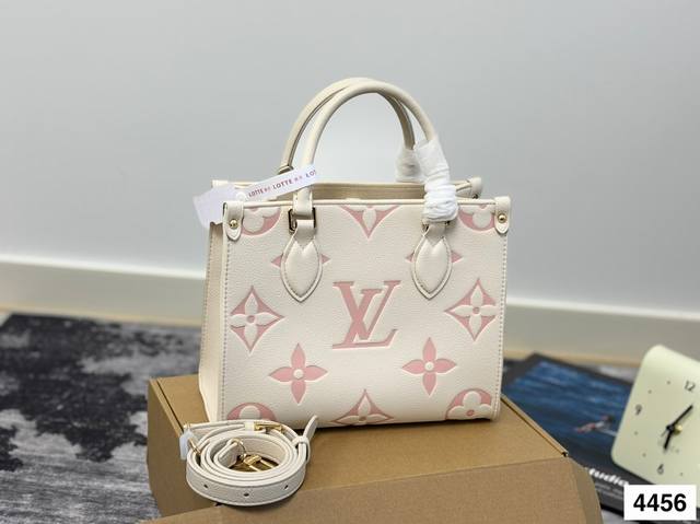 Folding Size 25*20Cm Small Very Good Quality, Come And Get The Goods The Whole B