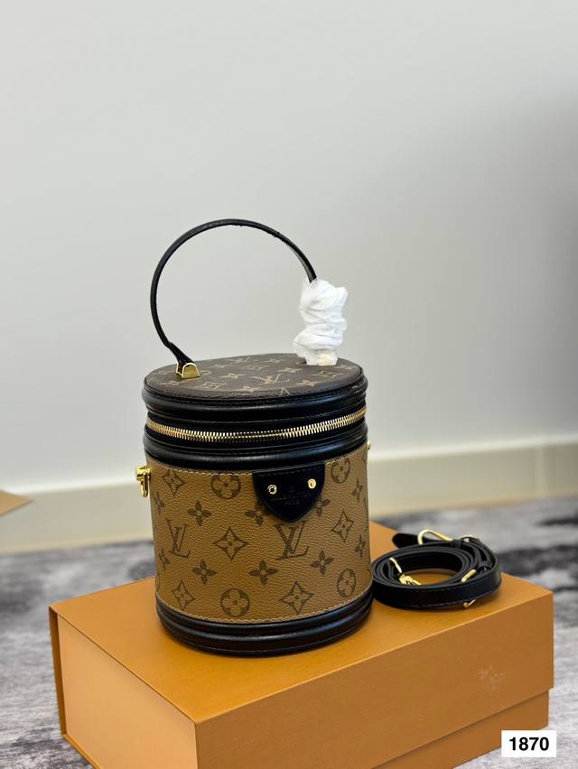 lv Canne The First To Get Rich - Step Into The Lv Fortune Barrel. This Lv Rou