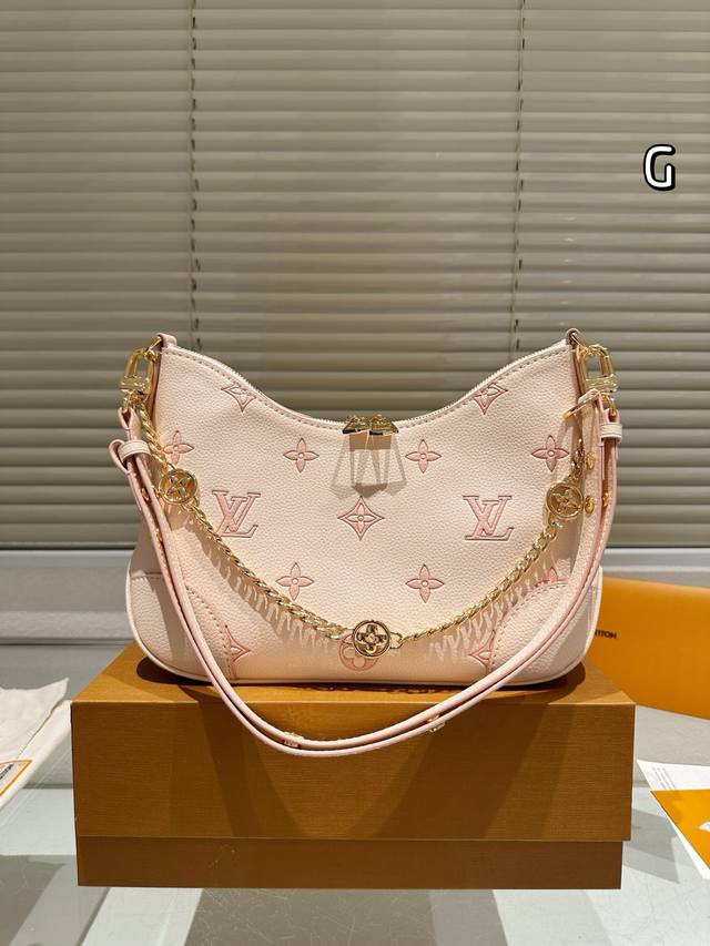 Cowhide Version Lv May New Light Milk Strawberry Super Tender Croissant Milky Wh