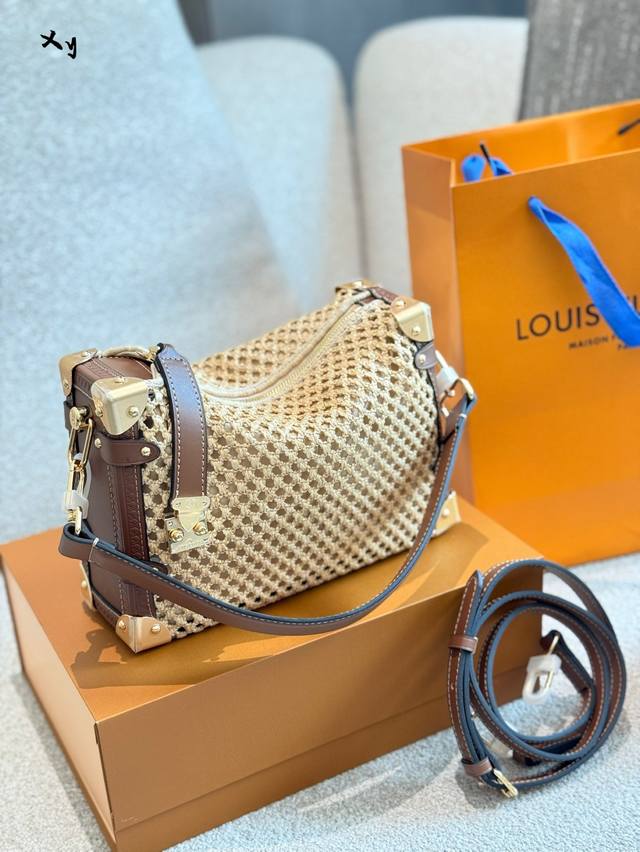 2025 Holiday Style New Product. Online Lightweight + Waterproof + Breathable