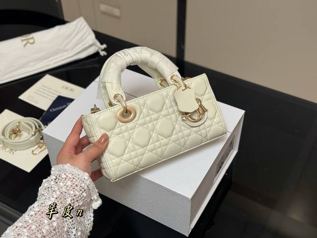 With Box Dior Lady Horizontal Version Princess Diana Bag 2025 Dior New Bag Model
