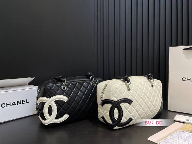 With Box Chanel Vintage Bowling Bag Chanel Vintage Bowling Bag Jennie Same Style