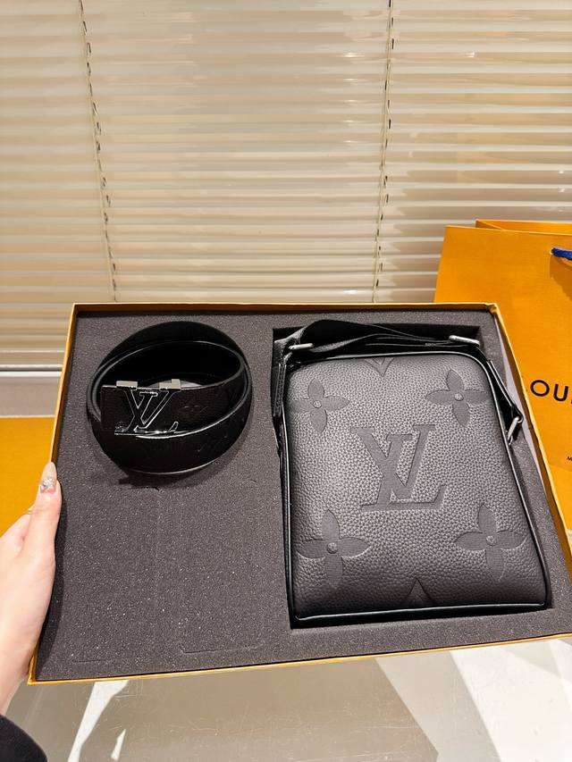 Top Layer Cowhide Gift Box A Must-Have Item For Your Boyfriend, It's Really High