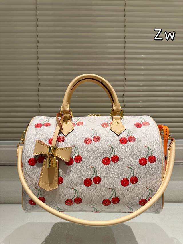 lv Speedy Pillow Bag Lv Speedy 30Cm Pillow Bag, No Matter The Style, The Lini