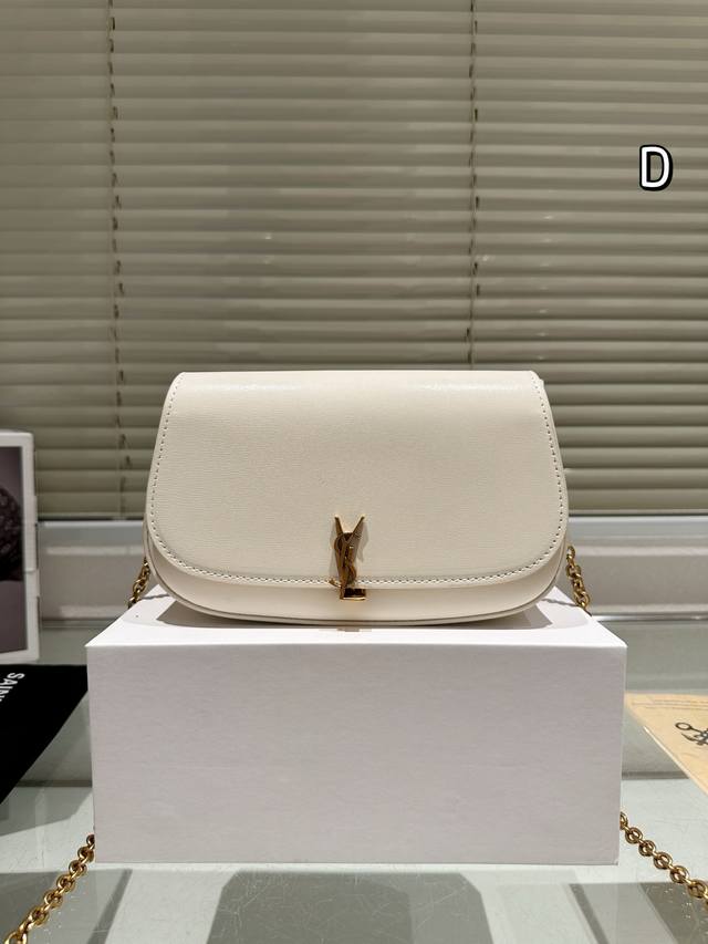 Cowhide With Box Size 21.5*13.5Cm Here Comes The Latest Saddle Bag Voltaire Supe