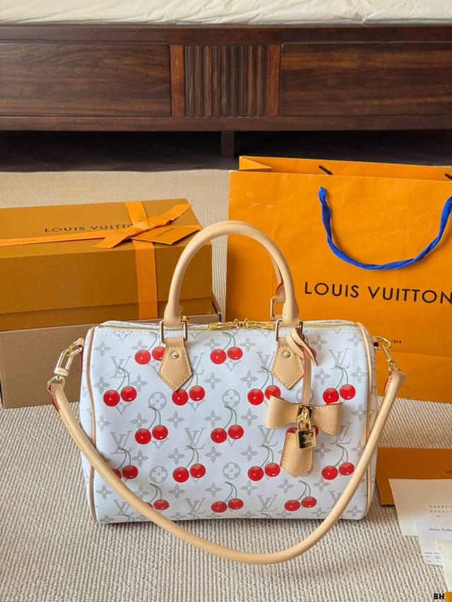 lv Speedy Pillow Bag Lv Speedy 30Cm Pillow Bag, No Matter The Style, The Lini
