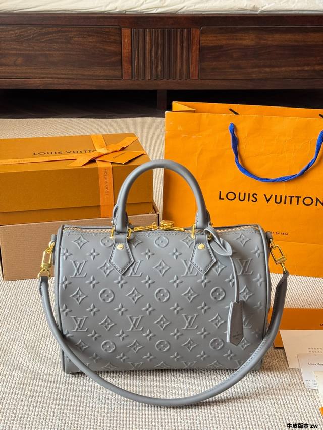 lv Speedy Pillow Bag Lv Speedy 30Cm Pillow Bag, No Matter The Style, The Lini