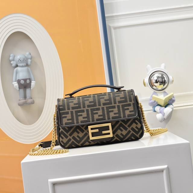Chanel Magic Silver Cf Chain Flap Bag Size: 25.5X15.5X6.5Cm