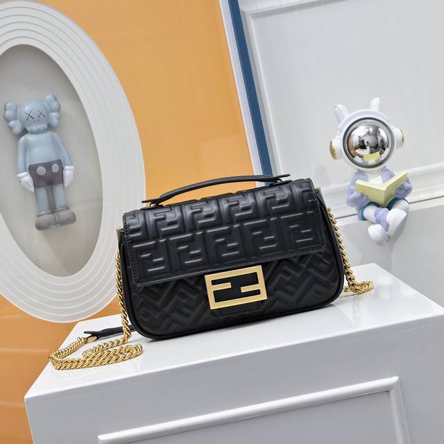 Chanel Silver Cowhide Fine Ball Grain Silver Buckle Cf Flap Bag Size: 25.5X15.5X