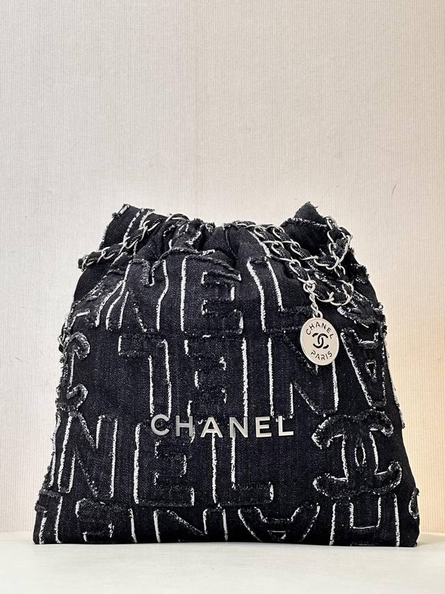 Chanel 3260 Small Pink Gold The small 22 Bag has enough space to hold all kinds