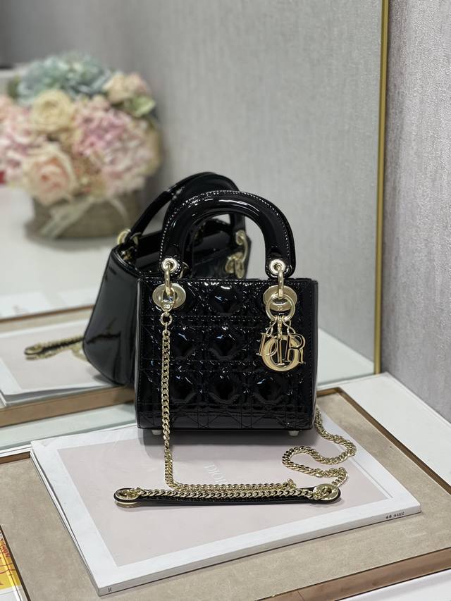 Three-grid patent leather black silver buckle in stock Classic Lady Di0R Princes