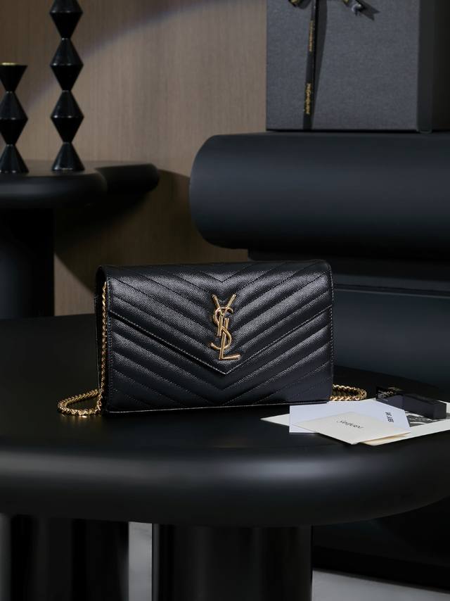 Original leather full set original packaging 29cm black gold buckle Loulou Puffe