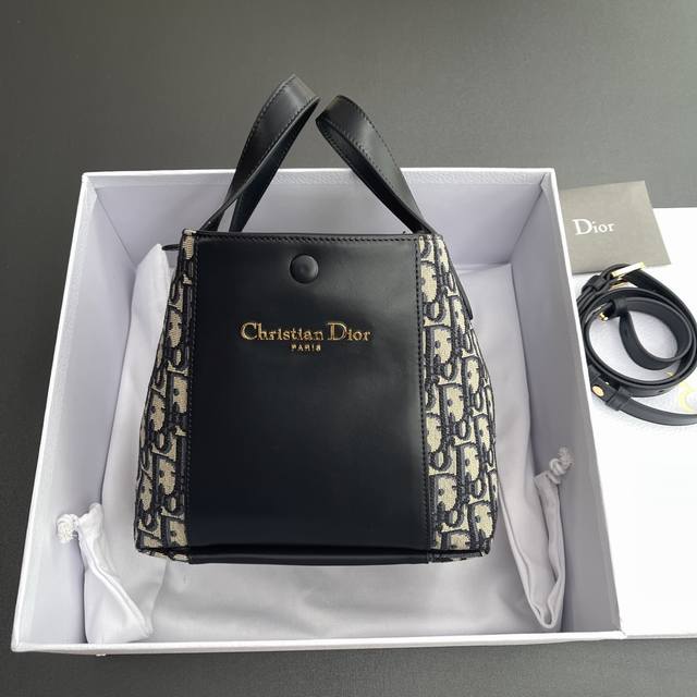 Authentic New arrival Ce Arc de Triomphe Kelly handbag The new Arc de Triomphe b
