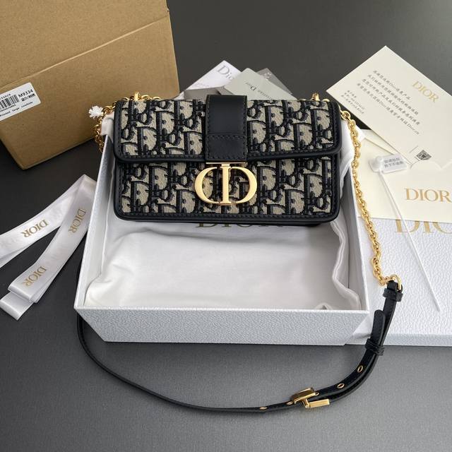 Authentic New product Ce Arc de Triomphe Kelly handbag The new Arc de Triomphe b