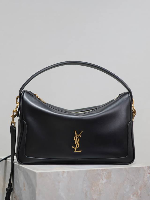Real shot of the top-grade original Archy medium messenger bag M46328 monogram p