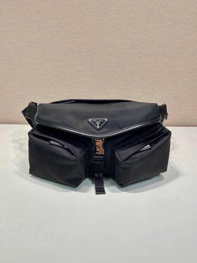 Top Original Raffia Tote Bag 1Bg393 This soft deconstructed tote bag is made of
