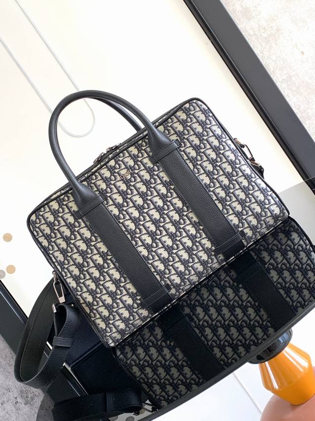 Chrome Hearts latest release