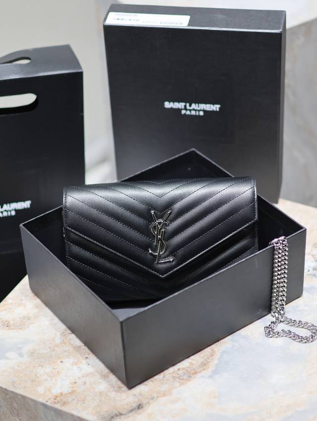 Full diamond bezel Meet luxury, Cartier Love series replica watch Cartier Love s