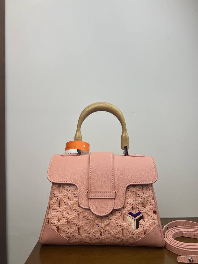 Chanel denim lunch box bag Chanel popular "flat box" This season's most popular
