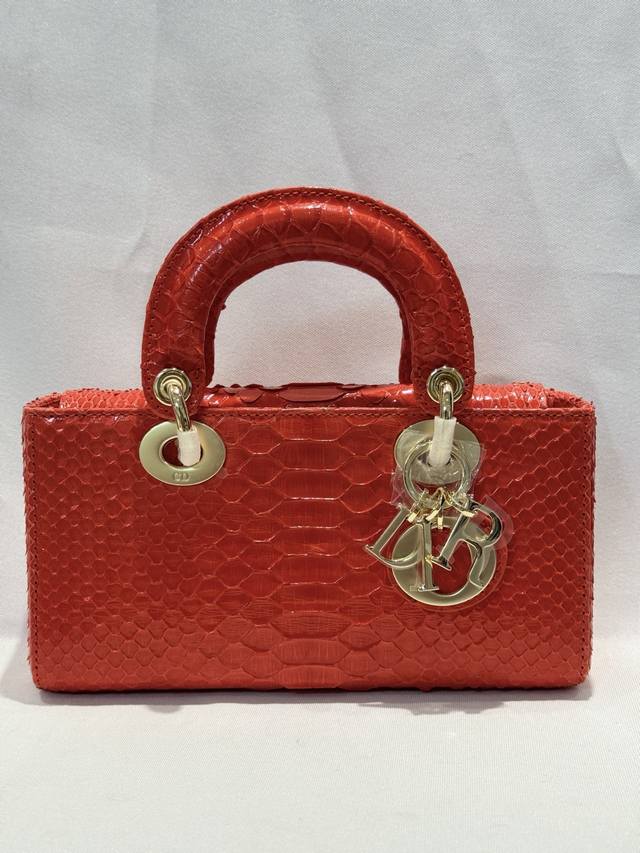 Folding box Ysl chain bag envelope bag Ysi's well-deserved entry-level classic S
