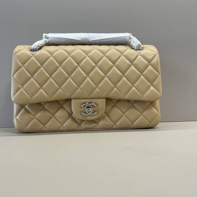 BH with the same packaging as the picture 25 Cartier Cartier Cheetah watch waite