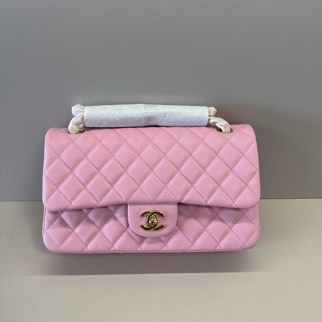 with box Yves Saint Laurent woven tote bag, a simple bag, very elegant. It is al