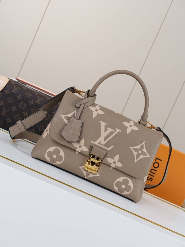 Fendi bucket bag The color is so beautiful! Full of vitality! D-344 size 12