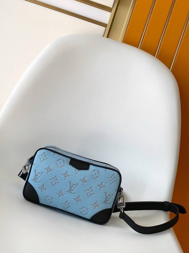 Fashion item Real shot of Happy Diamonds Chopin Happy Spor series, the free-spin