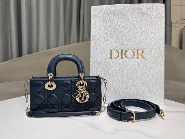Gift box packaging Replica cowhide version! Gucci Marmont camera bag with double