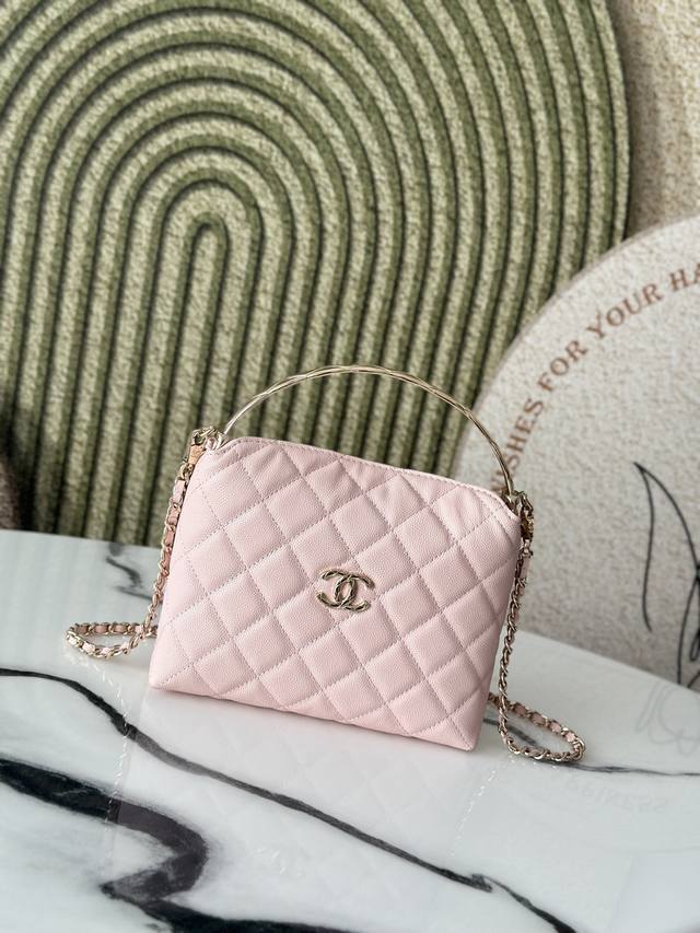 Free pendant Lv Onthego tote bag Jungle series Crafty Onthego high-end embossed
